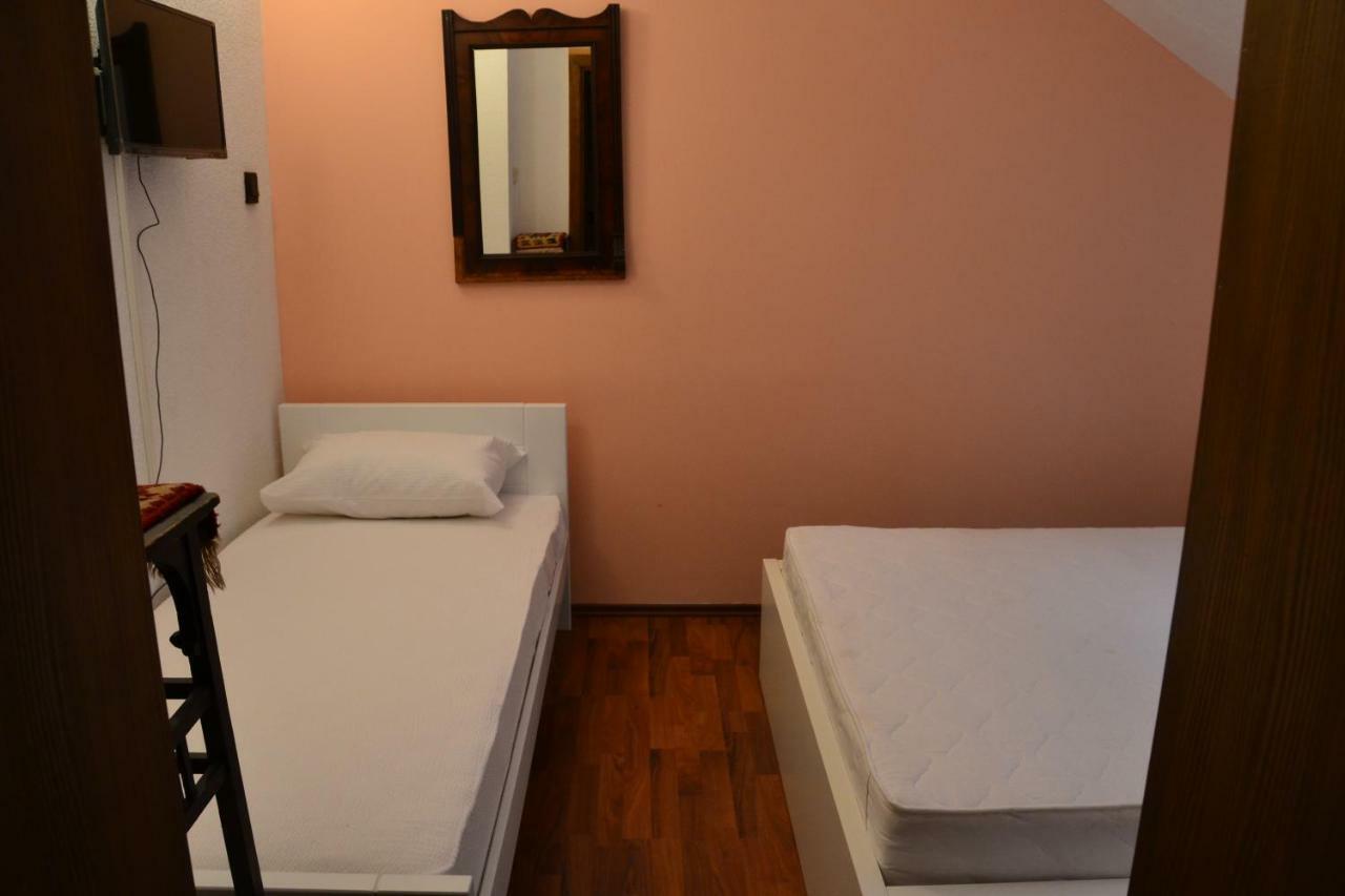 Apartment Una Dreams Lohovo Bihac Exterior photo